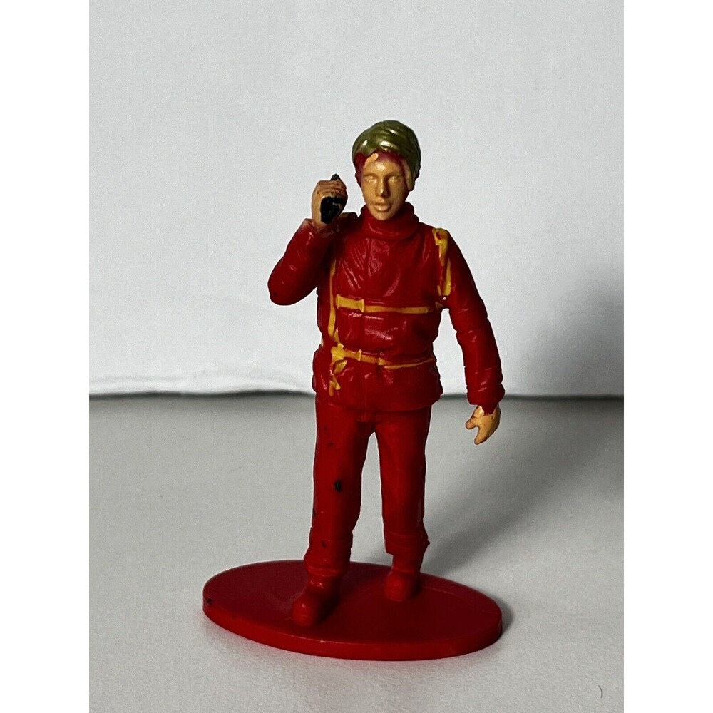 1999 Boley 2.5 " Plastic Figure with Trophy